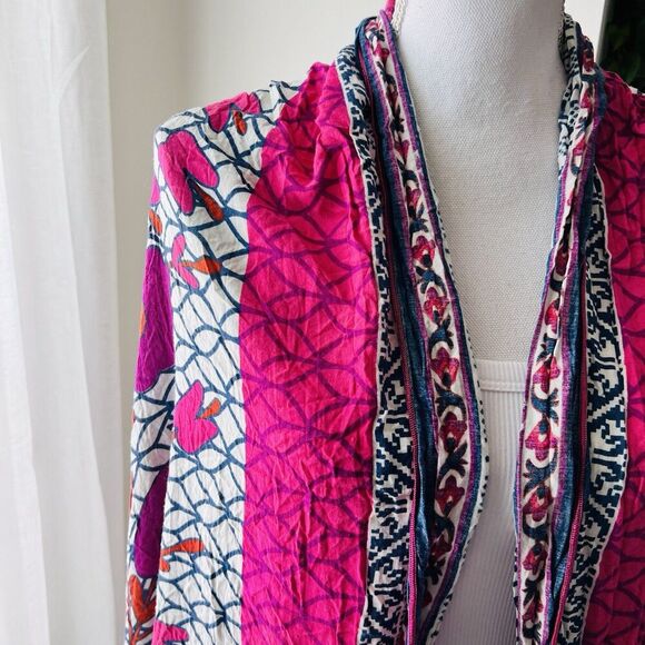 Beautiful Pink Colorful Floral Soft Flowy Boho Cozy Romantic Wrap - Picture 2 of 5